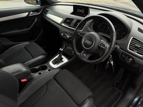 Audi Q3 1.4 TFSI CoD S line Edition S Tronic Euro 6 (s/s) 5dr 11