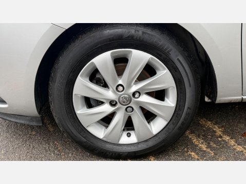Vauxhall Corsa DESIGN 17