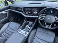 Volkswagen Touareg 3.0 TSI V6 Black Edition Tiptronic 4Motion Euro 6 (s/s) 5dr 22