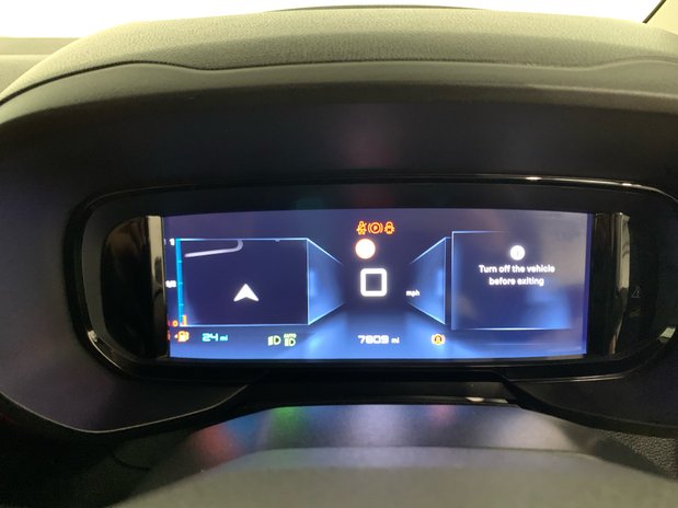Citroen Berlingo Citroen Berlingo M Diesel 1.5 Blue HDi 100ps Van Driver 11