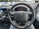 Peugeot Boxer XLWB L4 Luton Bluehdi 335 Air Con Tail Lift EURO 6 SELECT 19
