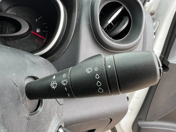 Renault Trafic LWB L2H1 Low Roof Business LL30 Air Con Sensors EURO 6 NO VAT 37
