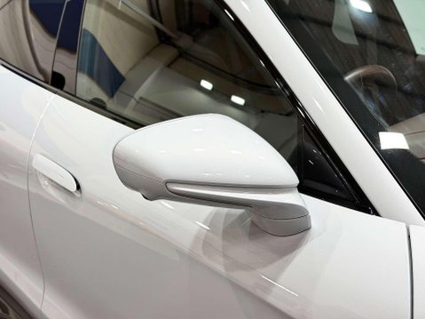 Porsche Taycan Performance Plus 93.4kWh Turbo S Saloon 4dr Electric Auto 4WD (11kW Charger 53