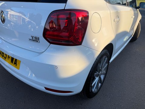 Volkswagen Polo 1.2 TSI BlueMotion Tech SE Design Euro 6 (s/s) 5dr 37