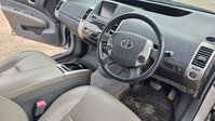 Toyota Prius 1.5 T3 CVT 5dr 17