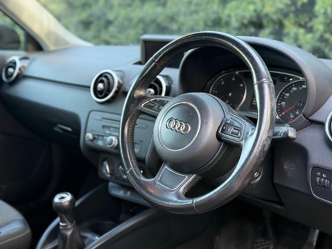 Audi A1 1.6 TDI Sport Euro 5 (s/s) 3dr 7