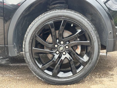 Land Rover Discovery Sport 2.0 TD4 HSE Dynamic Lux SUV 5dr Diesel Auto 4WD Euro 6 (s/s) (180 ps) 68