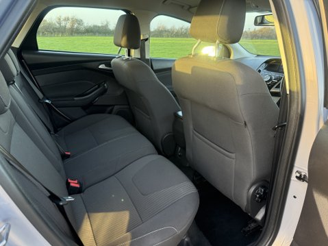 Ford Focus TITANIUM NAVIGATOR TDCI 12
