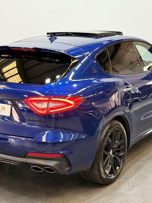 Maserati Levante 3.0 V6 GranSport Nerissimo SUV 5dr Petrol ZF 4WD Euro 6 (s/s) (350 ps) 2