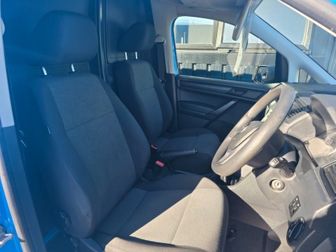 Volkswagen Caddy Maxi C20 TDI STARTLINE 8