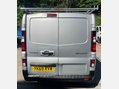 Renault Trafic 1.6 dCi 29 Sport Nav Panel Van 5dr Diesel Manual LWB Standard Roof Euro 6 ( 10