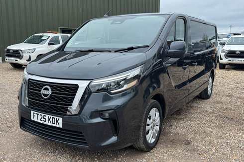 Nissan Primastar LWB L2H1 Low Roof Tekna Air Con Alloys Cam Nav Sensors EURO 6