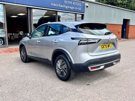Nissan Qashqai 1.3 Qashqai Acenta Premium DiG-T MHEV 5dr 9