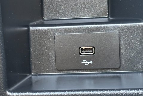 Ford Transit Connect 240 L2 Limited 120 ps Panel Van 25