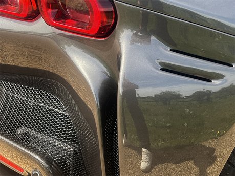 Ferrari SF90 SPIDER 25