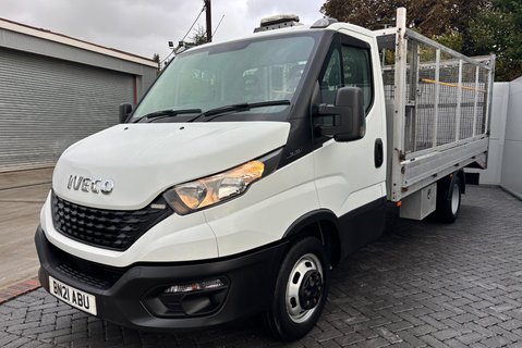 Iveco Daily 35C14 Beavertail Lawnmower Body - Large Ramp - Removable Cages 5