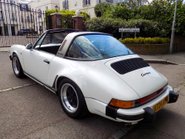 Porsche 911 CARRERA 3.2 TARGA 64