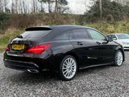 Mercedes-Benz CLA Class 2.1 CLA 220 WhiteArt D Auto 5dr 3