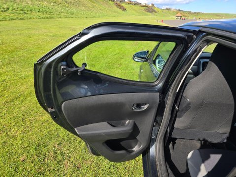 Toyota Aygo 1.0 VVT-i x-play Euro 6 5dr 34