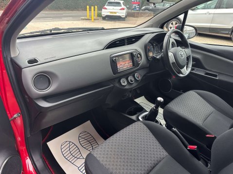 Toyota Yaris 1.3 Yaris Icon VVT-i 5dr 19