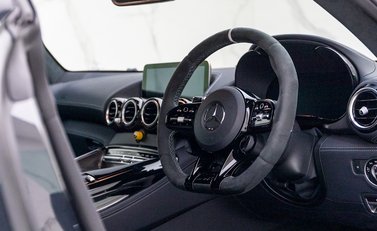 Mercedes-Benz AMG GT R GT R Pro 9