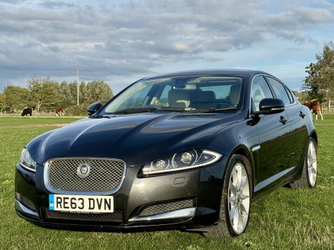Jaguar XF D PORTFOLIO Low Mileage FSH 4