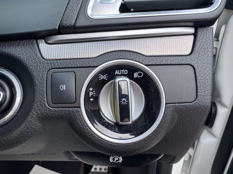 Mercedes-Benz E Class E350 BLUETEC AMG LINE 15