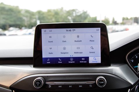 Ford Focus TITANIUM 25