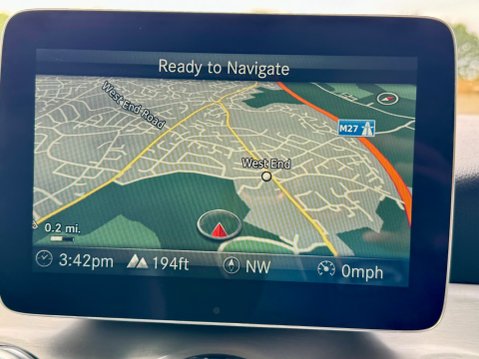 Mercedes-Benz GLA Class GLA 220 D 4MATIC AMG LINE PREMIUM PLUS 34