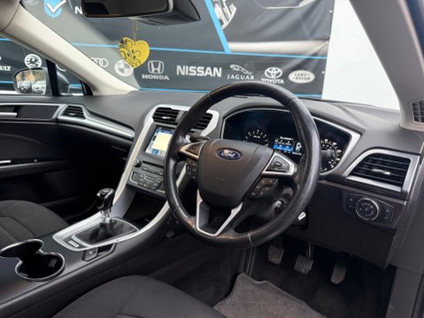 Ford Mondeo 1.5 TDCi ECOnetic Zetec Euro 6 (s/s) 5dr 33