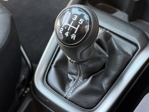 Suzuki Swift 1.2 Mild Hybrid Ultra ALLGRIP 5dr 29