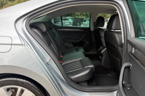 Skoda Superb SE L TDI DSG - FULL SKODA SERVICE HISTORY - 8 SERVICES 27