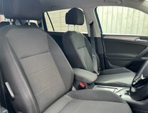 Volkswagen Tiguan 2.0 TDI SE Nav SUV 5dr Diesel DSG 4Motion Euro 6 (s/s) (190 ps) 17