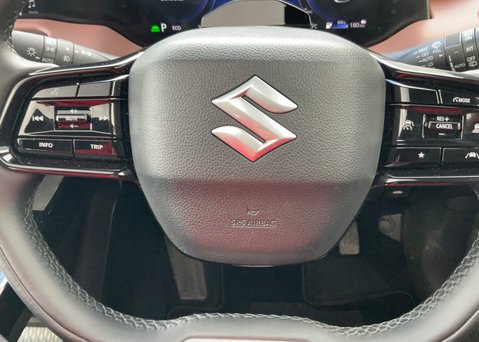 Suzuki e Vitara ULTRA ALLGRIP-E 28