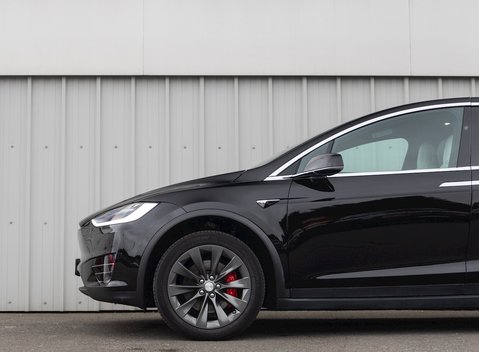 Tesla Model X Performance Ludicrous 29