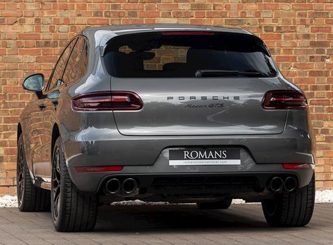 Porsche Macan GTS 3