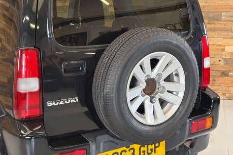 Suzuki Jimny 1.3 VVT SZ4 SUV 3dr Petrol Manual 4WD Euro 5 (85 ps) 74