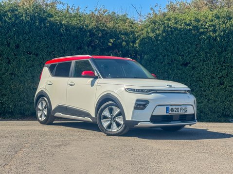 Kia Soul 64kWh First Edition SUV 5dr Electric Auto (201 bhp) 3
