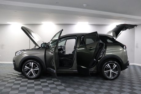 Peugeot 3008 PURETECH S/S ALLURE 6