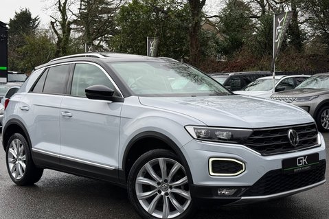Volkswagen T-Roc SEL TSI EVO DSG -WHITE SILVER -PAN ROOF -CAMERA -WINTER PACK  1