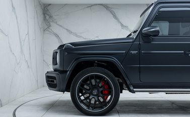 Mercedes-Benz G Class AMG G63 Magno Edition 35