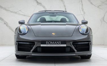 Porsche 911 Targa 4 (992) 10