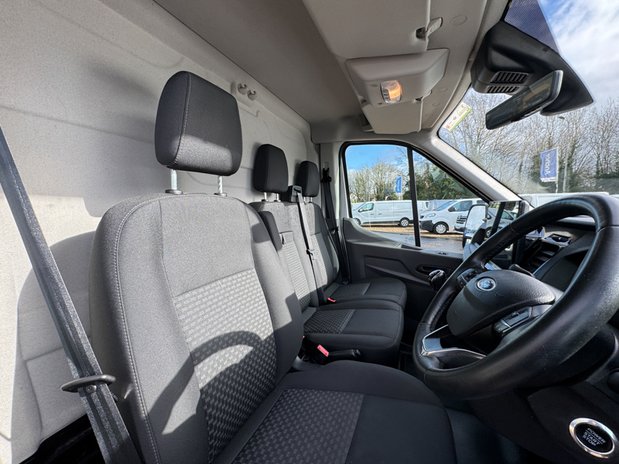 Ford Transit LWB L3H2 [SOLD CM] Medium Roof Limited 350 Air Con Sensors EURO 6 14