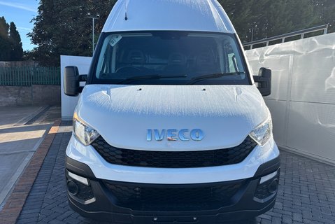 Iveco Daily 65C17 H/D 4100wb Panel Van - Air Con - Direct from the MOD 11
