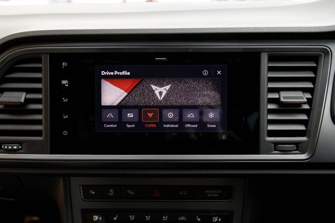 Cupra Ateca TSI VZ3 4DRIVE DSG 39