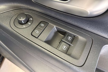 SEAT Mii 36.8kWh Hatchback 5dr Electric Auto (83 ps) 44