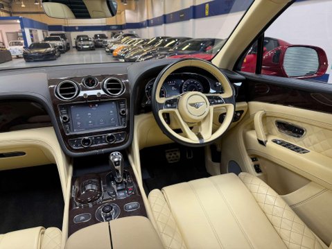 Bentley Bentayga 6.0 W12 SUV 5dr Petrol Auto 4WD Euro 6 (s/s) (608 ps) 53