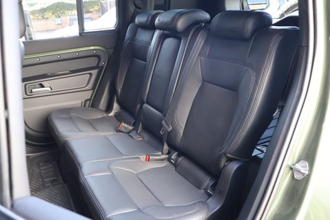 Land Rover Defender 110 2026 BRAND NEW HARD TOP X-DYNAMIC HSE REAR LANDROVER SEATS SEEKER STYLED 19
