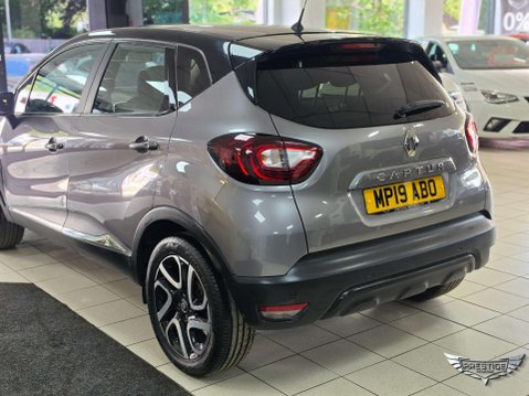 Renault Captur 1.5 dCi ENERGY Iconic EDC Euro 6 (s/s) 5dr 45