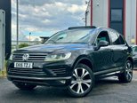 Volkswagen Touareg 3.0 TDI V6 BlueMotion Tech R-Line SUV 5dr Diesel Tiptronic 4WD Euro 6 (s/s) 3